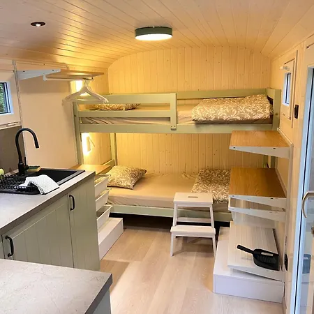 Kemp Annín Maringotka Tree Park Camp Dlouhá Ves